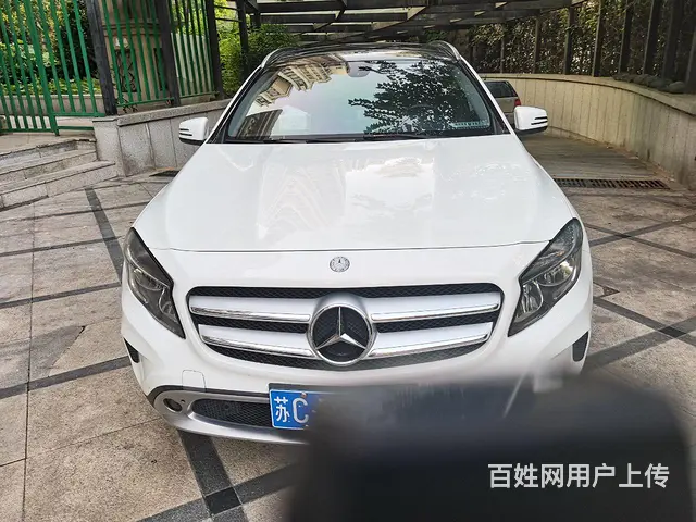 奔驰GLA级 2015款 GLA 200 1.6T 双离合 - 图片 1