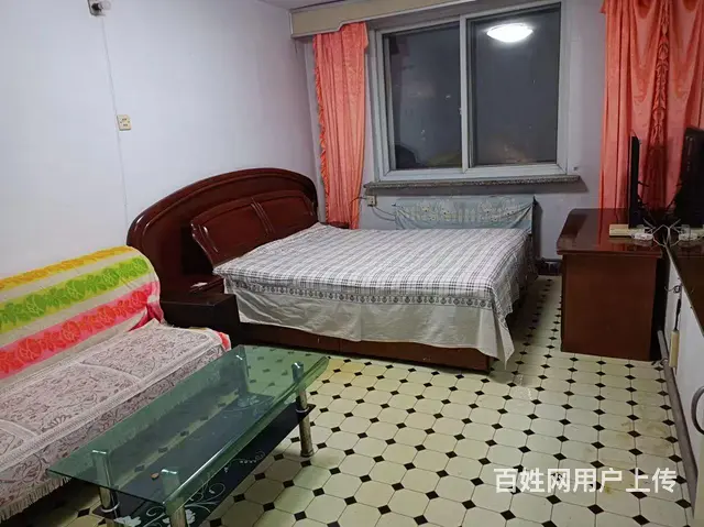 万达重型5楼60平2室1厅，装修，沙发。衣柜。电视，洗衣机， - 图片 1
