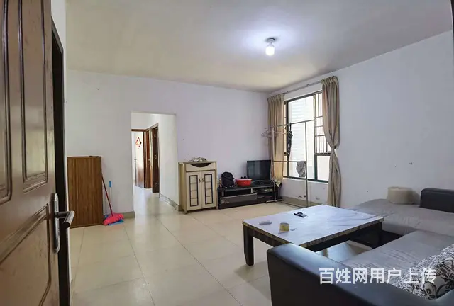 可做宿舍，拱北关口御花园电梯3房2厅出租，租价3500 - 图片 1
