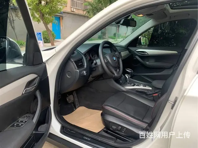 宝马X1 2014款 X1 sDrive20i 2.0T 手 - 图片 2