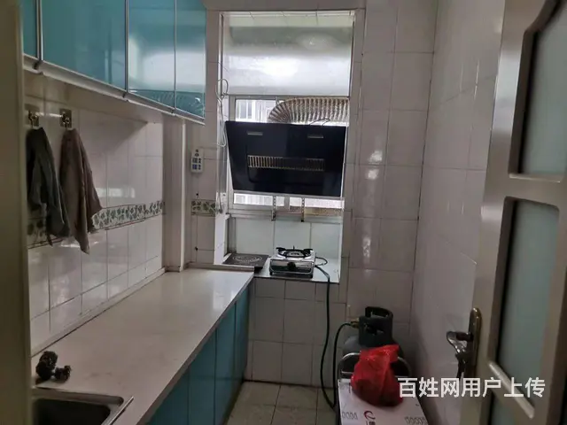 真实出租新三院地铁口两室一厅家具家电1000 - 图片 3