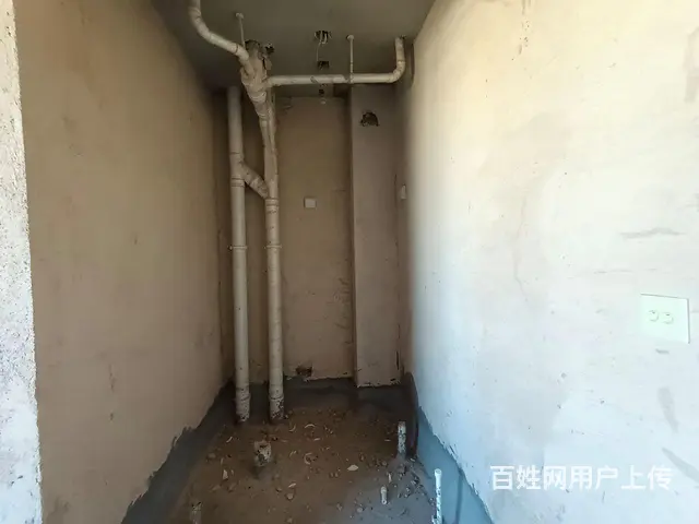 市中心银领国际13楼49.56平一室一厅一厨一卫毛坯采光好 - 图片 4