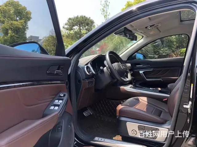 WEY VV5 2019款 2.0T 双离合 两驱升级款超豪 - 图片 9