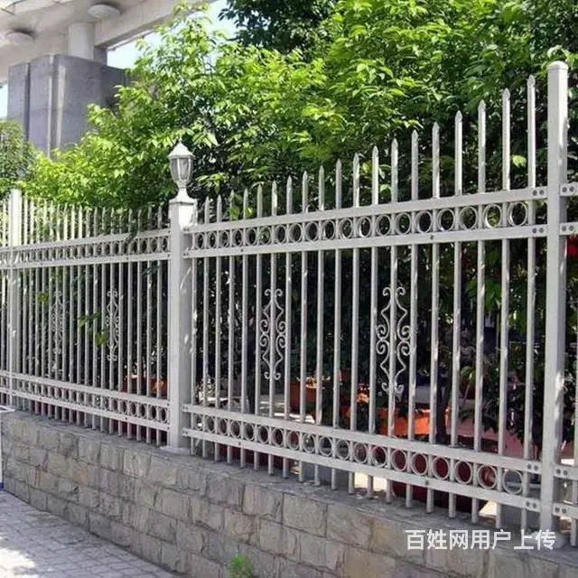 锌钢护栏图片 广州小区围墙栏杆高度 - 图片 4