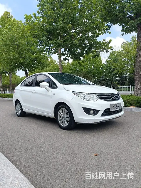 奇瑞 艾瑞泽 2016款 艾瑞泽7 1.5T 手动 致领版 - 图片 3