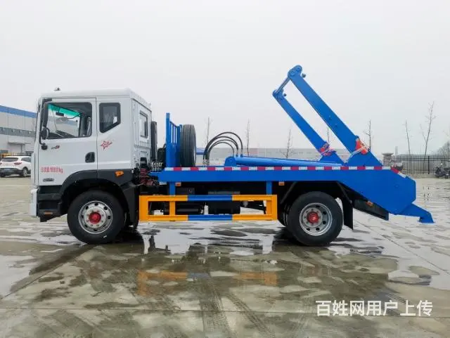摆臂垃圾车 - 图片 1