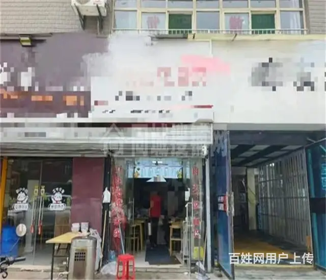（同城搜铺网） 转让高新四路繁华早市58平米餐饮（外摆大） - 图片 1