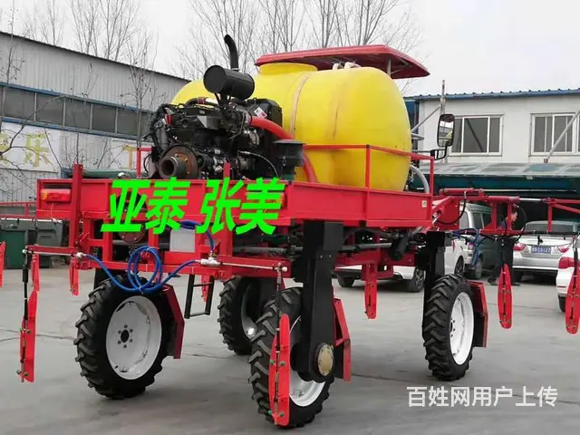 自走式小麦玉米打药机哪里买 请到禹城亚泰机械厂里来 - 图片 1