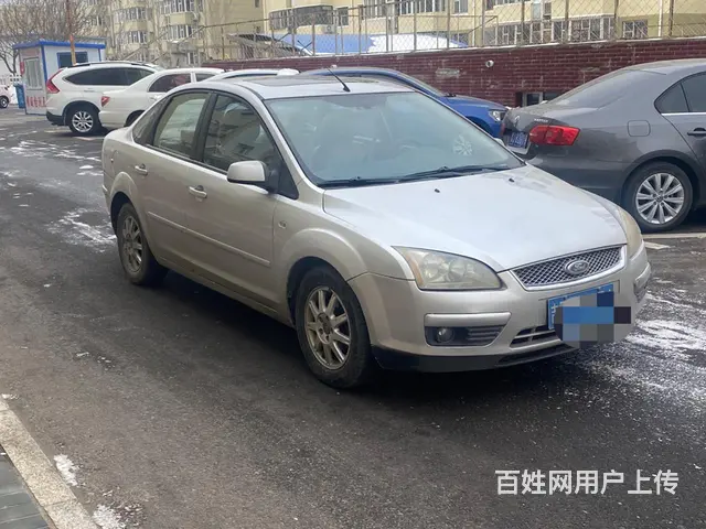 福特 福克斯 2007款 福克斯-三厢 2.0 手自一体 豪 - 图片 3