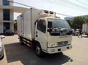东风多利卡4.2米5.2米冷藏车 保温保鲜冷冻车