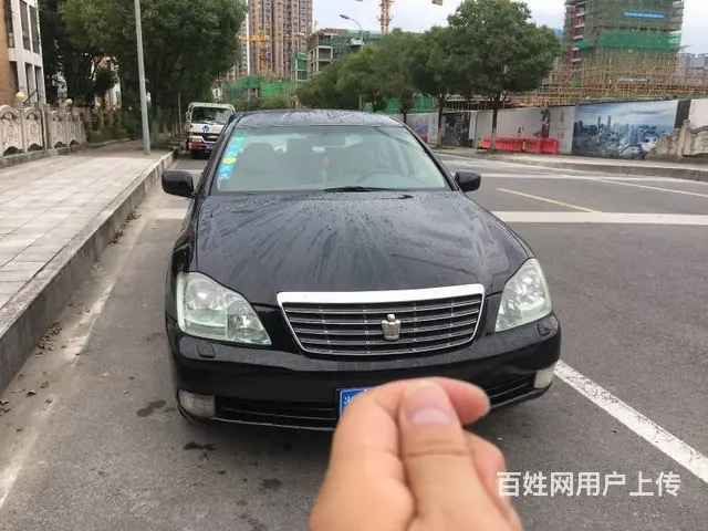 丰田 皇冠 2005款 3.0 手自一体 Royal E 真 - 图片 1