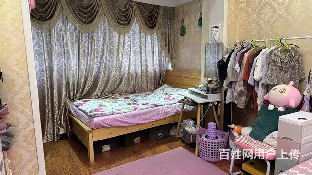 出售，百姓家园 面积52平方，送车房 精装修，可以看房。 - 图片 1
