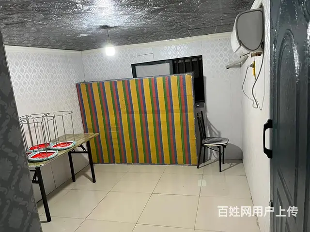 低价出租小单间，每天只需十元钱。 - 图片 1