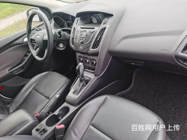 福特 福克斯 2014款 经典福克斯-两厢 1.8 手自一体 - 图片 3