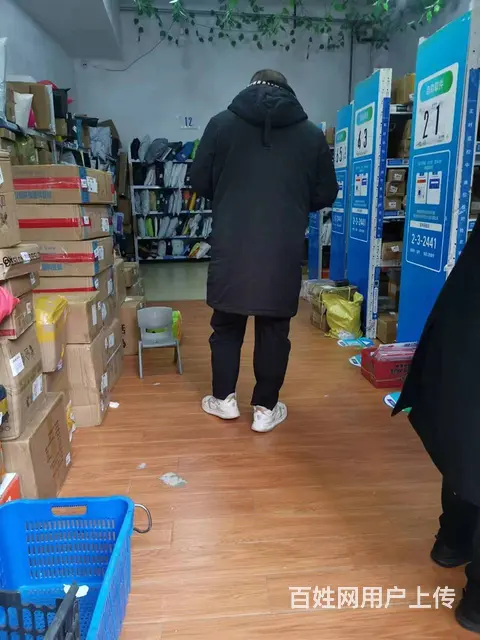 个人开福区高端商圈日入库1千+的菜鸟驿站转让编号1003 - 图片 4
