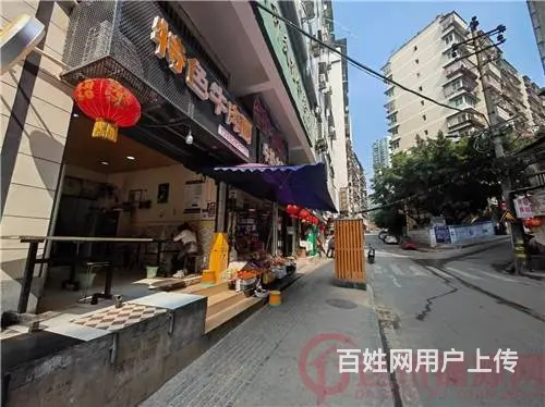 （达州铺源网）市内达巴路口附近30㎡餐饮店转让（带夹层） - 图片 3