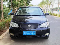 比亚迪F3 手动1.5，09年7月上牌。一手车。
