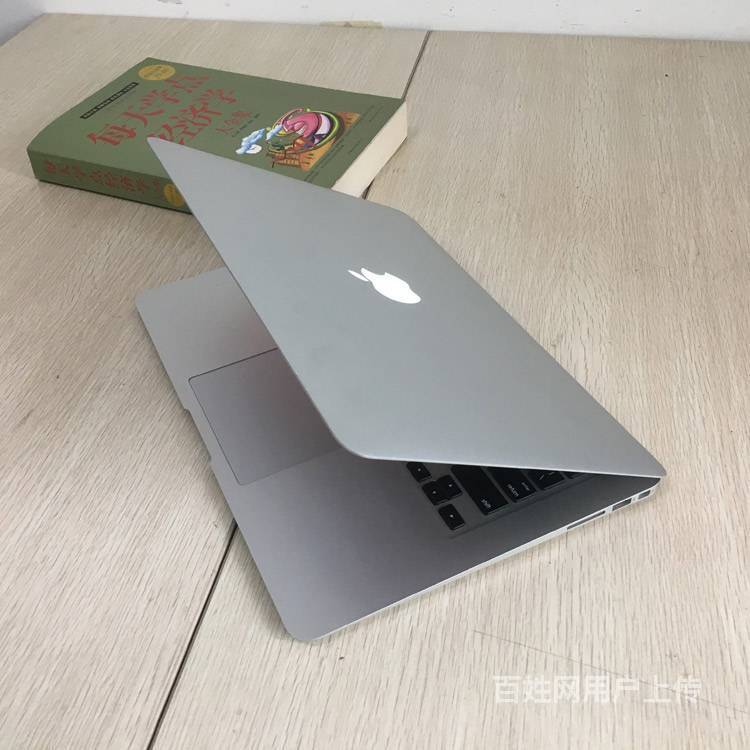 9成新苹果超薄笔记本电脑 mc965