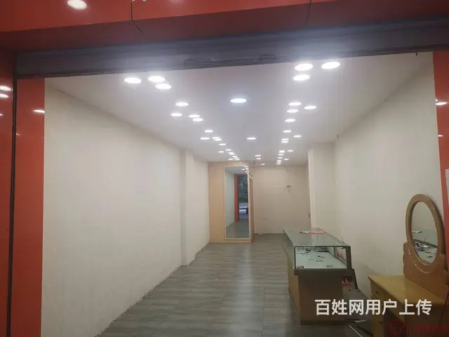 （达州铺源网）南外三叉路口工商银行旁90㎡空铺出租 - 图片 2