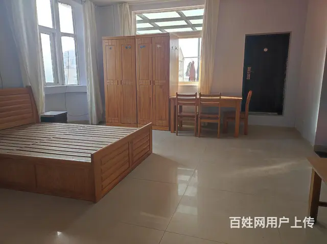 师大万达嘉慧园别墅改装一室房子干净明亮 有天然气急租 - 图片 5