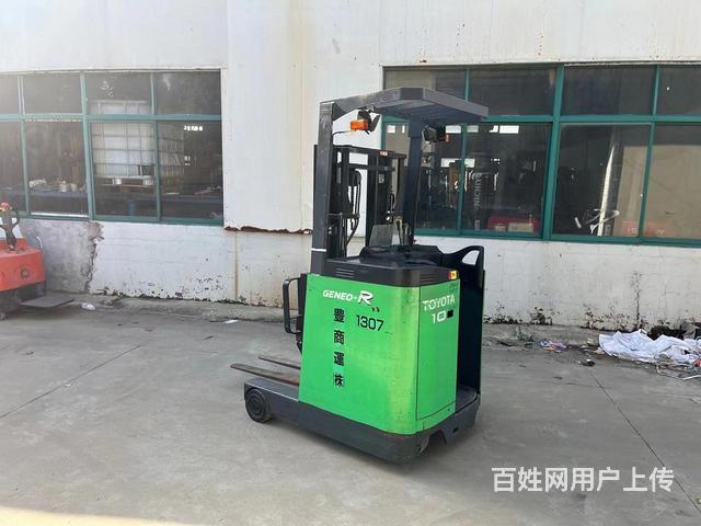 进口丰田1.5吨前移式电动叉车 个人二手叉车便宜出的图片
