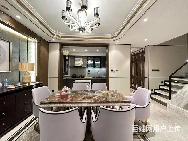 上新 外滩一带二叠墅 挑空客厅 300万豪装 带地下室花园 - 图片 6
