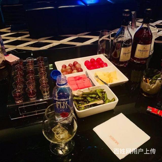 星子服务 星子休闲娱乐 星子ktv 收藏 分享 举报 服务简介 "then a