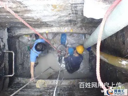 管道清洗大型吸污车专业清理化粪池抽粪抽污水抽泥浆 - 图片 2