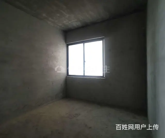 漂亮的电梯复试楼 8房4卫2厨260平米可改2套4房 - 图片 10