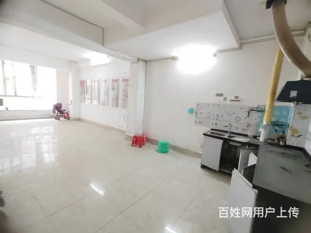 滨江小区 简单装修3房2厅2卫，2楼，首付7万入住 - 图片 3