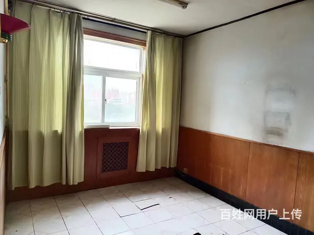 环卫局小区 普通住宅 简单装修带地下室双气 - 图片 2