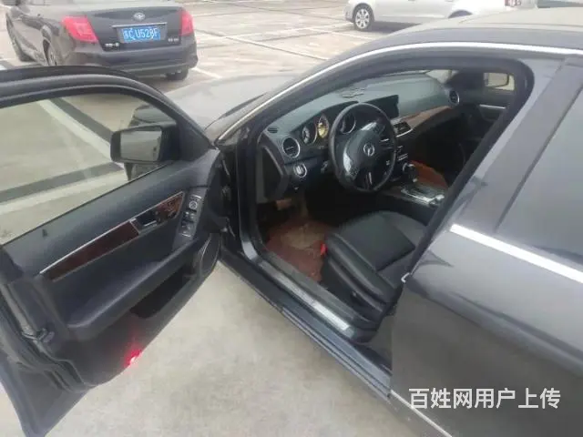 奔驰 奔驰C级 2011款 C 200 CGI 1.8T 手 - 图片 2