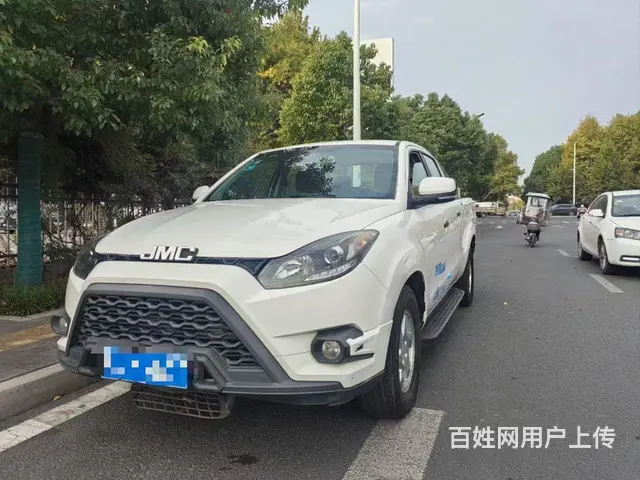 江铃 皮卡 - 图片 1