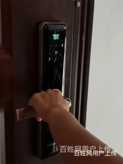 济南经六路延长线附近开锁公司/提供上门配汽车钥匙 - 图片 3
