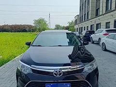 差几天2018年丰田凯美瑞，2.0G高配本地一手车