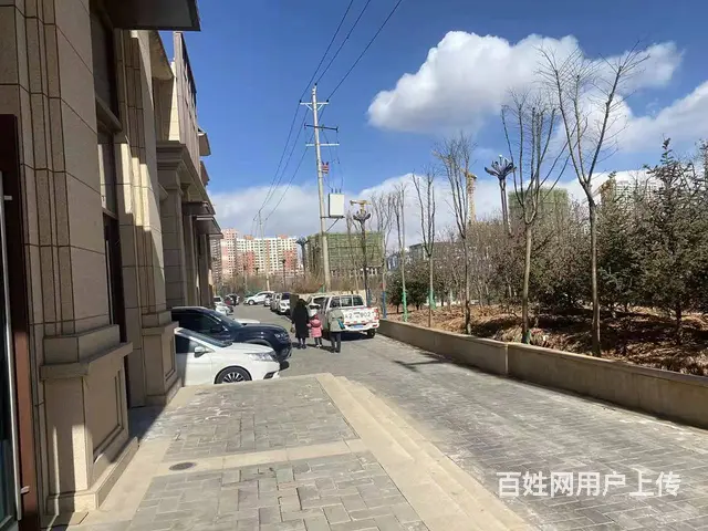 1003转让城中香格里拉路湟源大街临街餐饮店低价转让 - 图片 4
