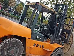 转让柴油叉车 电动叉车 圆夹抱叉车 中虹带侧移