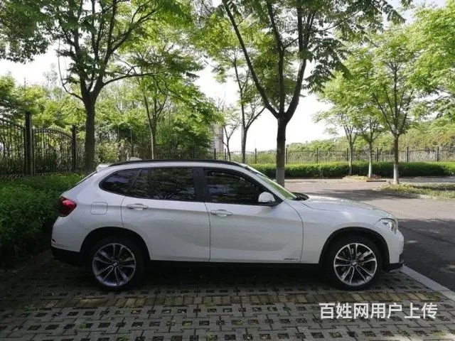 宝马 宝马X1 2014款 X1 sDrive20i 2.0 - 图片 7