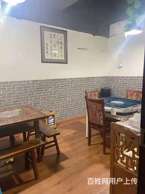 红花岗区东欣彩虹城120平餐馆转让 - 图片 1