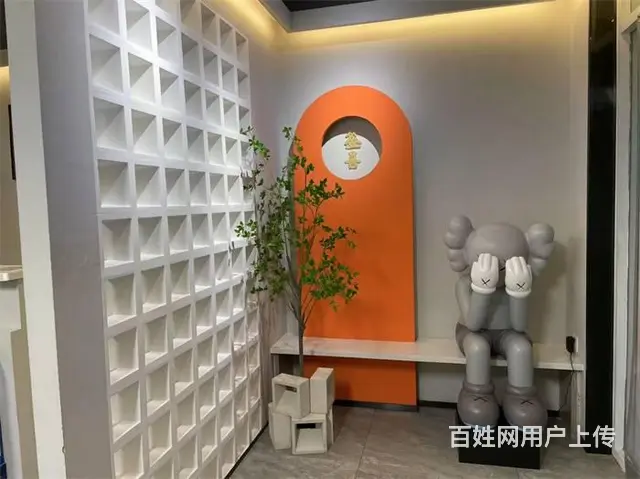 【同城搜铺网免费找店】  航宇路140平餐馆转让 - 图片 2
