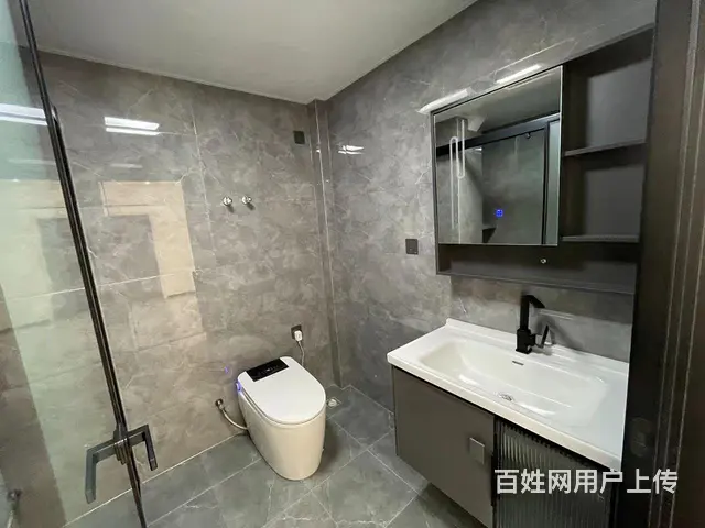 光大领仕馆，车库上5楼带阁楼，楼下通厅，独立餐厅，楼上60平 - 图片 4