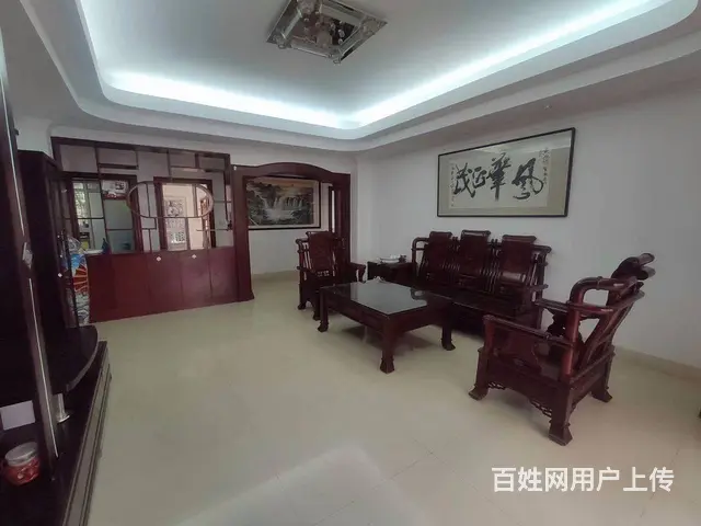绿茵花园 园心低层 精装3房2厅 出门即市场 证齐可过户按揭 - 图片 2