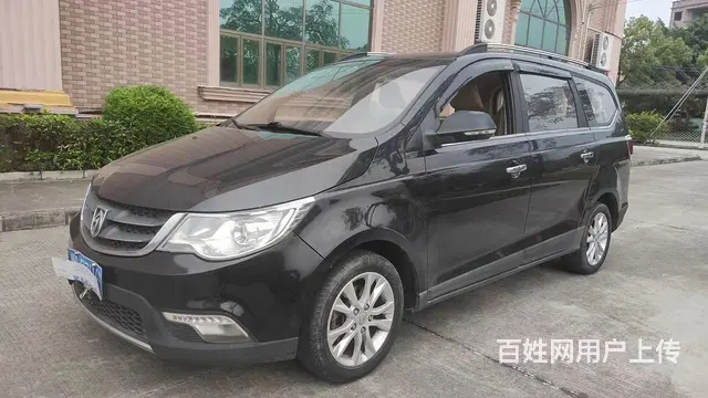 宝骏730 2015款 1.8 手动 舒适ESP版7座 - 图片 2
