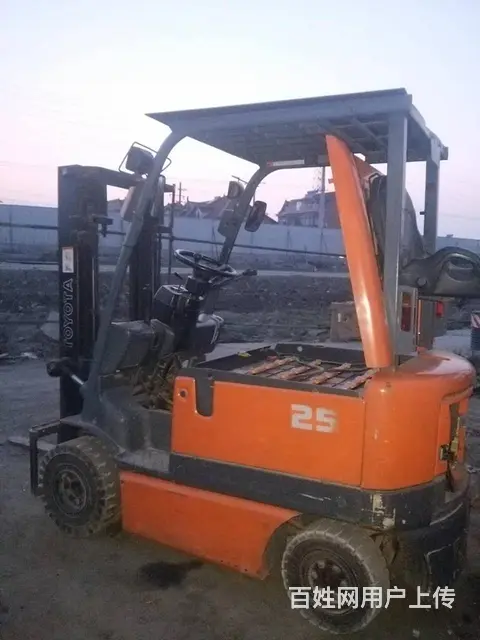 二手1吨2吨丰田电瓶叉车_前移式电动堆高车出售 - 图片 3