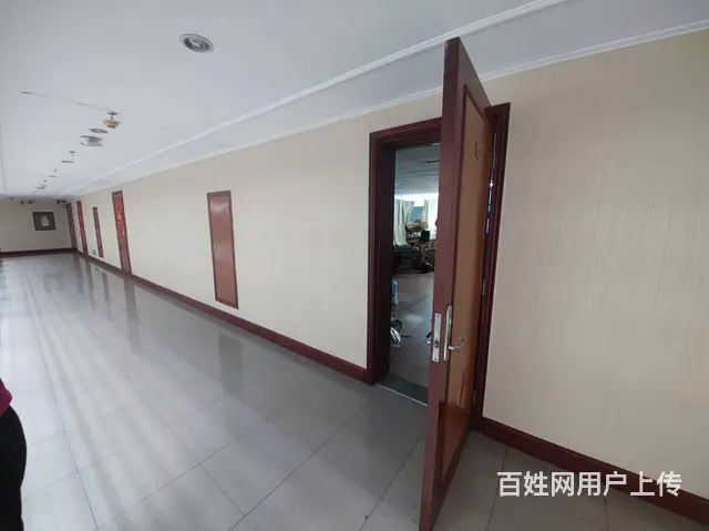 中山广场丨亚贸大厦丨纯写丨260平丨9万含物业采暖丨精装 - 图片 1