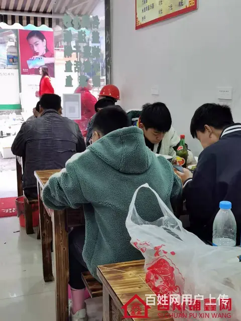 （四川铺鑫网)巴中市恩阳区玉山镇38㎡餐饮店转让 - 图片 2