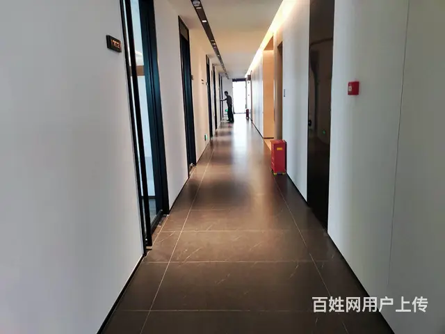 拱北口岸 全新甲级写字楼 汇基商务大厦 65元每㎡起 - 图片 3