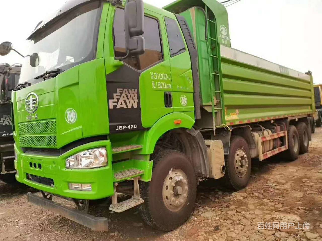 解放j6p前四后八u型环保车 国5