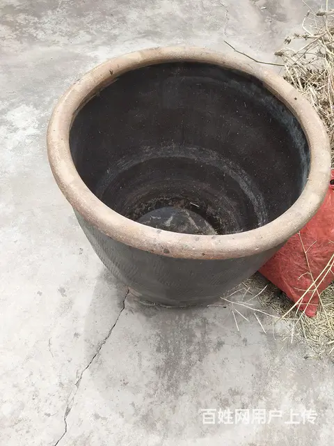 老式水缸 - 图片 2