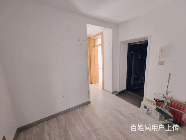 实验学区 一楼 65.06平 南北2室 南北两个院能停2台车 - 图片 5